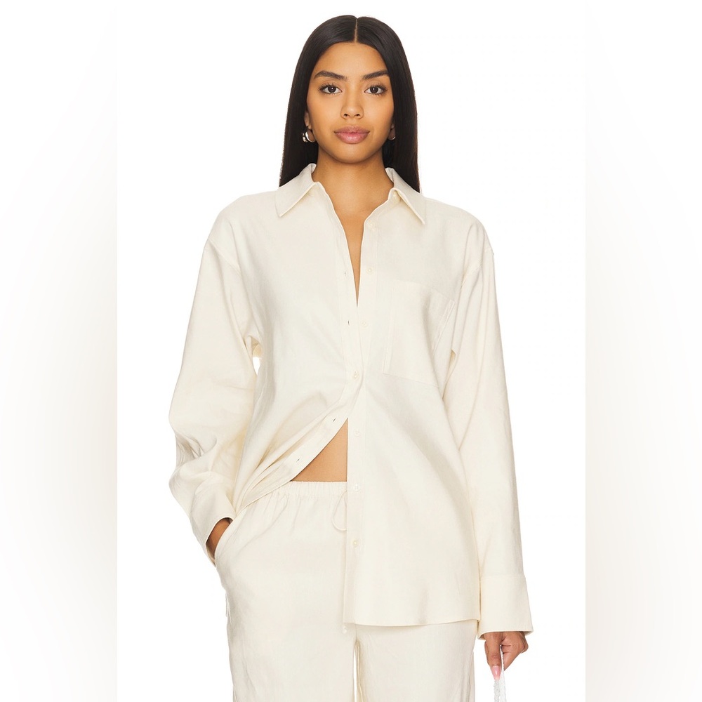 House of Harlow‎ 1960 x REVOLVE Laurel Oversized Shirt in Light Beige